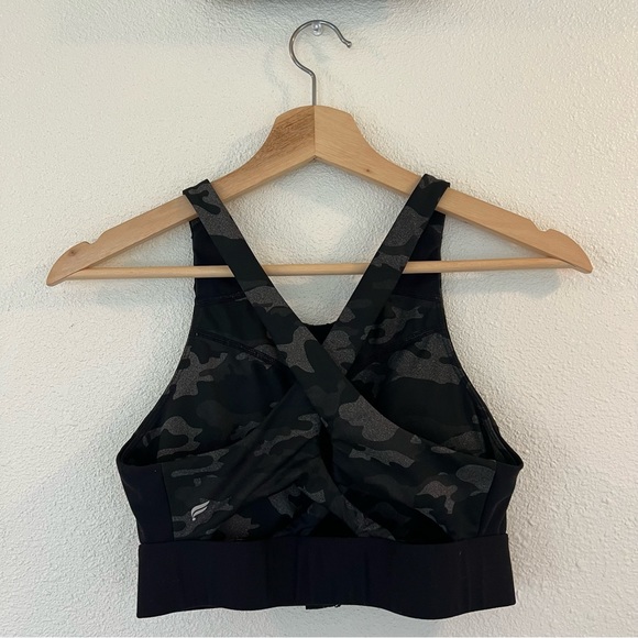 Fabletics No Bounce Front Zip Sports Bra CAMO - Picture 6 of 8